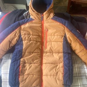 Kids puffy jacket size 8